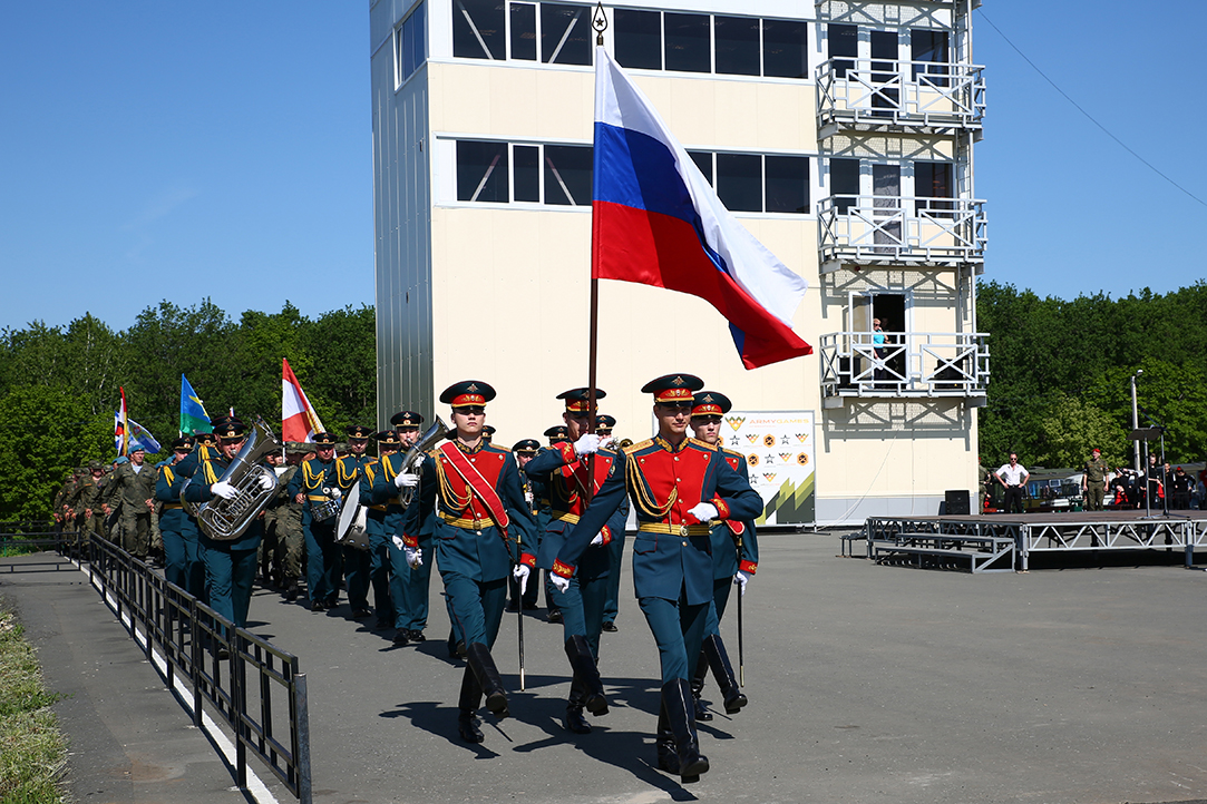 Всеармейский этап одного из самых зрелищных конкурсов АрМИ-2021 «Мастер-оружейник»