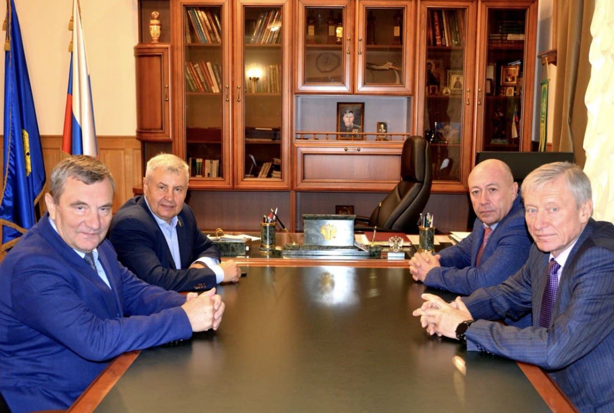 Александр Колмаков провел рабочую встречу с Николаем Бордюжей