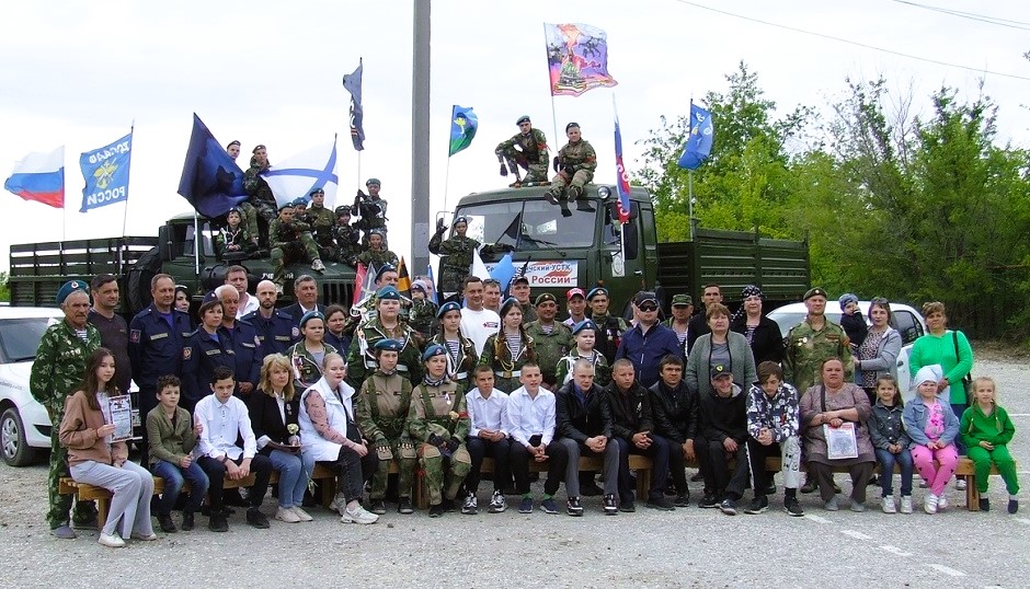 Члены ДОСААФ Волгоградской области почтили память участников  специальной военной операции