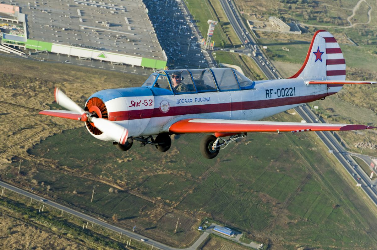 ДОСААФ Кубани реализует масштабный проект по подготовке  юных пилотов и парашютистов