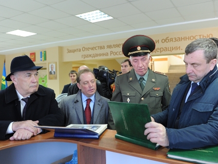 Председатель ДОСААФ России Александр Колмаков  посетил Нижнекамск и Мензелинск