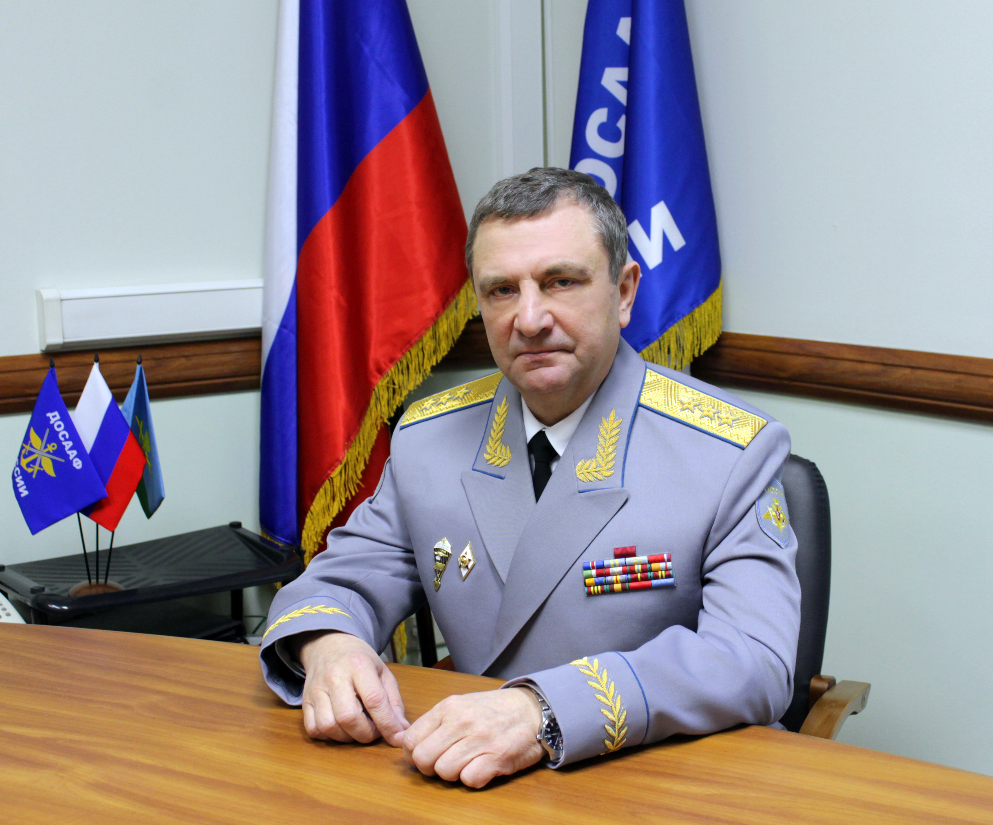 Поздравление Председателя ДОСААФ Александра Колмакова с Днем России