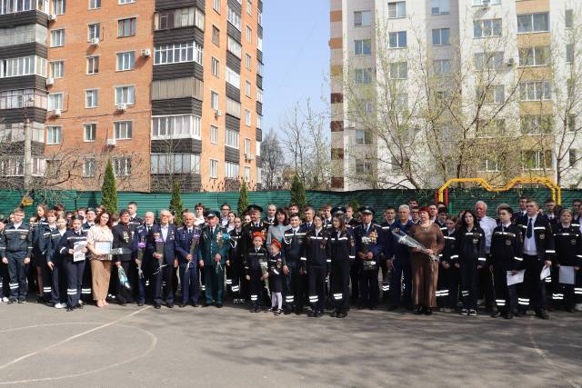 Зампредседателя ДОСААФ Курской области рассказал школьникам о курском космонавте
