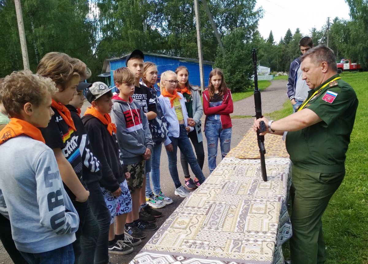 «День ДОСААФ» в костромском лагере «Синие дали»