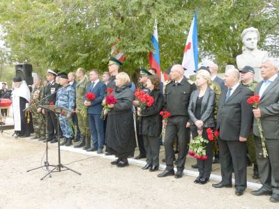 Поисковики подняли в Керчи останки 95 бойцов Красной армии