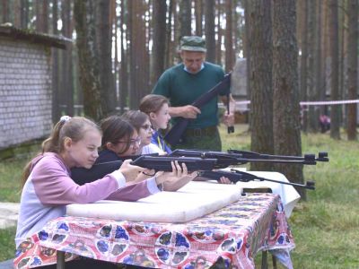 В «Березке» досаафовцы научили ребят многому…