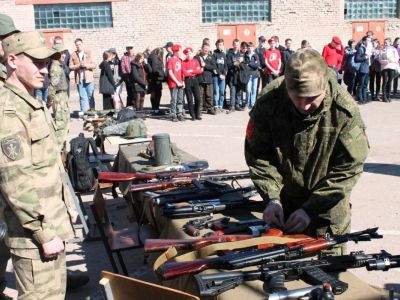 «День открытых дверей» в Новгородской школе ДОСААФ