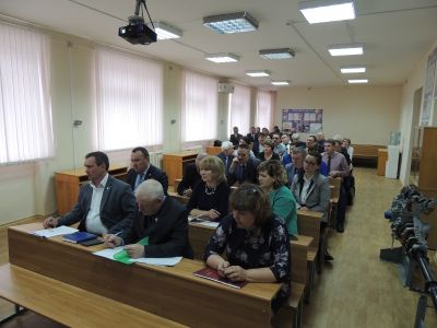 В Волгограде собрались руководители школ и спорттехклубов ДОСААФ