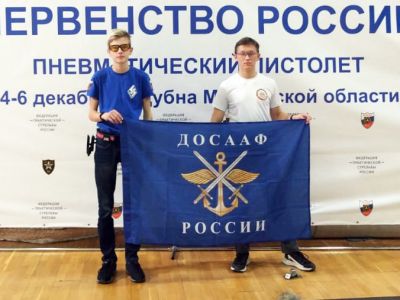 Дебютанты из Севастополя в солидной компании не спасовали