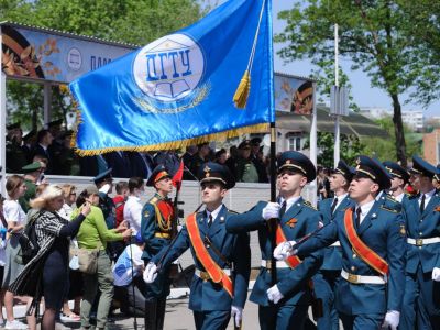 В Ростове-на-Дону прошел военно-патриотический праздник «Поклонимся великим тем годам…»