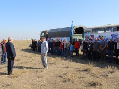 Награды вручали на закате солнца…