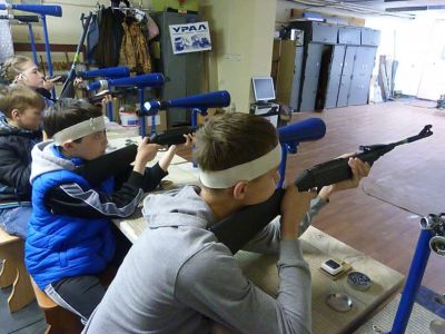 Стрелки из военно-патриотического клуба ДОСААФ завоевали награды представительного турнира