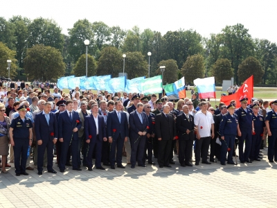 Десант высадился на Прохоровское поле