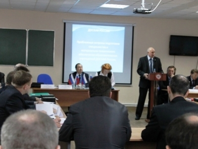 На «круглом столе» обсуждены проблемы материально-технического обеспечения образовательных учреждений ДОСААФ России