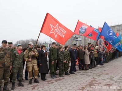 И помнит мир спасенный…