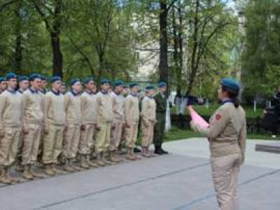 Ярославль: пополнение рядов «Юнармии» и вручение сертификатов участникам парада