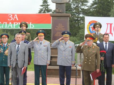 Международный пробег ДОСААФ финишировал под Минском в историко-культурном комплексе «Линия Сталина»