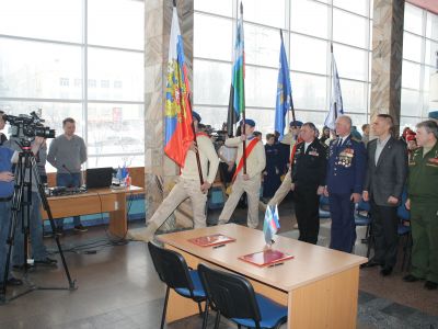 В Белгороде на старте месячника ДОСААФ и профсоюз «Правда» подписали соглашение