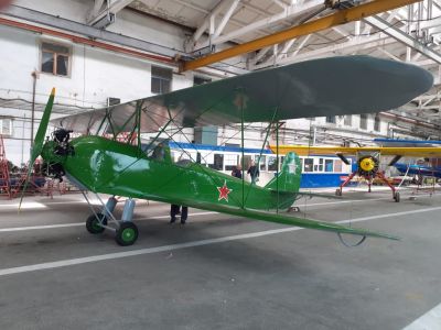 Шахтинский авиационно-ремонтный завод ДОСААФ восстановил макет самолета По-2