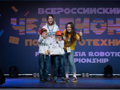 Команда ДОСААФ Севастополя победила на всероссийском чемпионате робототехники