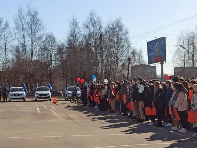 В Кирове патриотическая акция «Поехали!» собрала почти 500 участников