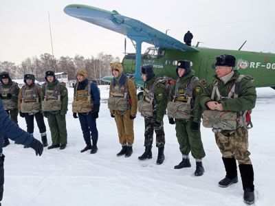 Курсанты клуба «Десантник» сделали первый шаг в небо