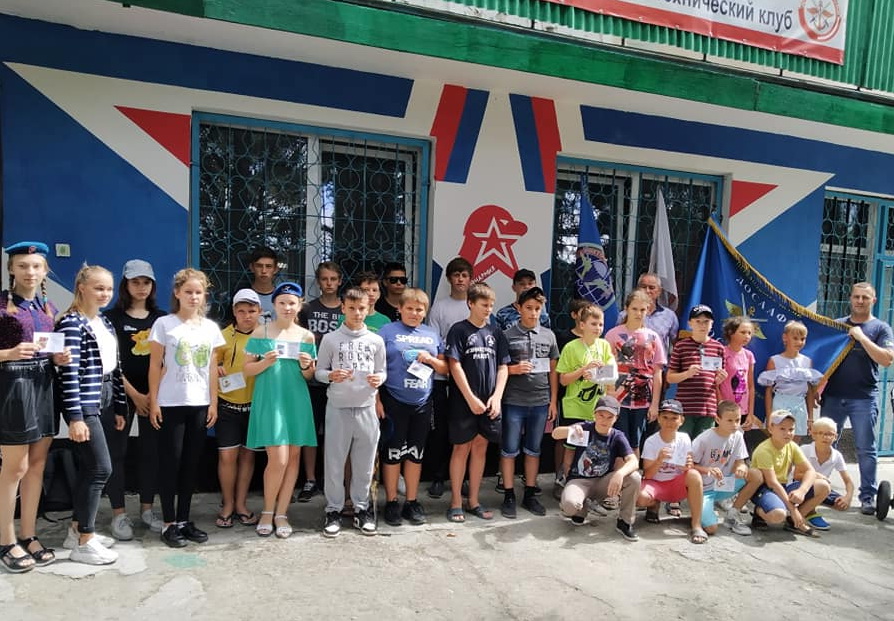 Юные патриоты Алушты заслужили значки ГТО